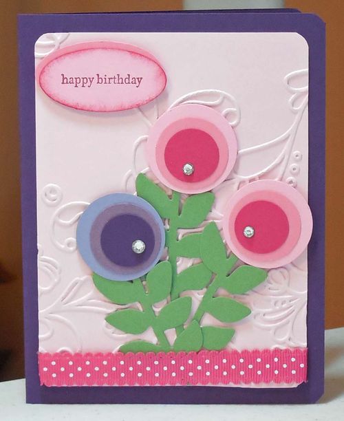 I forgot that I had made this card. It's time to organize my Craft Room.